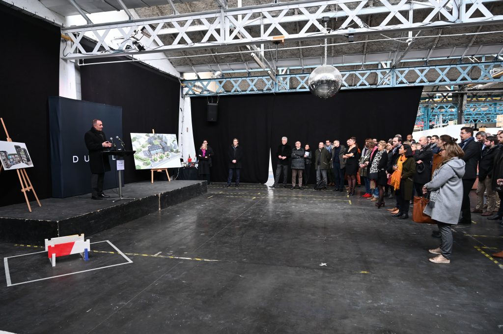 Pose de la première pierre du concept mixte urbain Les Ateliers du Faubourg à Lyon.