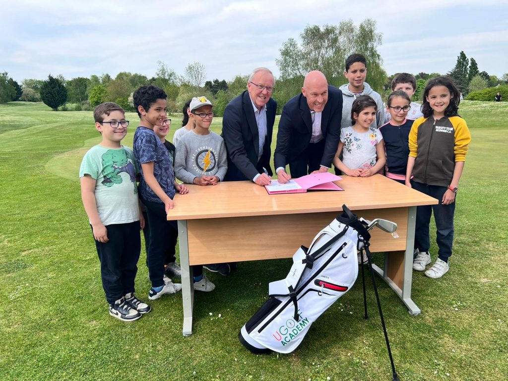 La ville d’Argenteuil et Ugolf annoncent un partenariat pour la découverte du golf